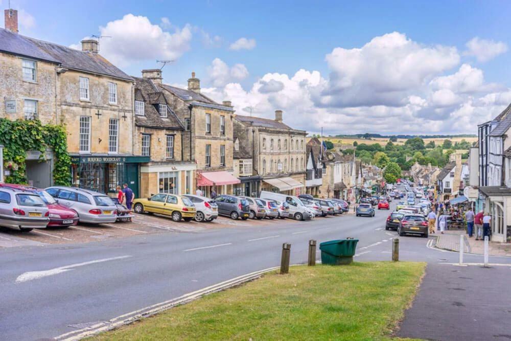 Mallard Lodge Cirencester Exterior foto